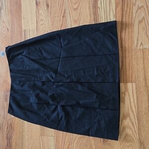 Brand New Talbots Black Wool Pleated Skirt Size 6P